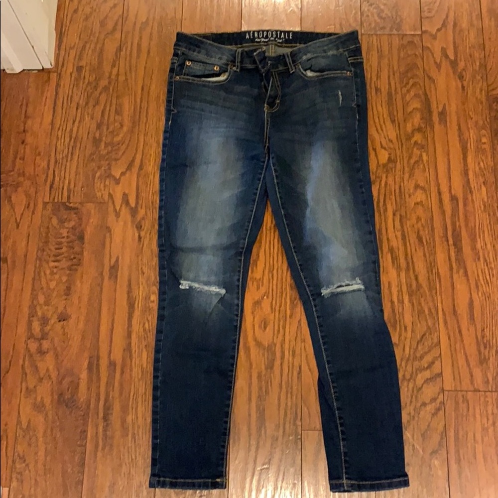 Aeropostale distressed jegging size 10s